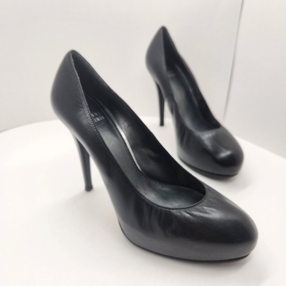Stuart Weitzman pumps 8 black glossy leather stiletto high heels platform Y2K
